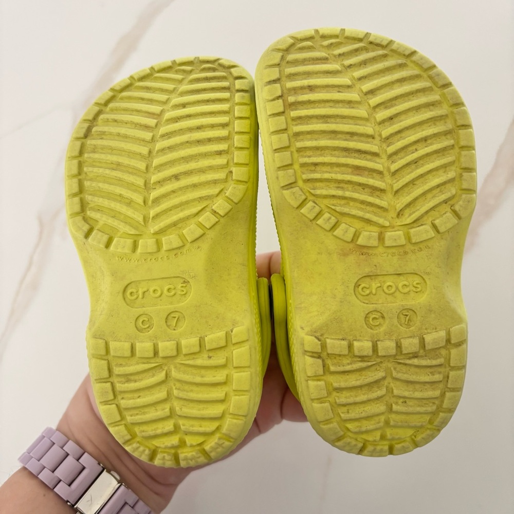 CROCS Classic Clog - Picture 4 of 6